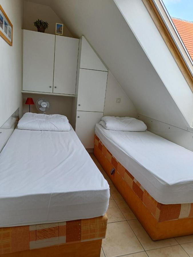 Residentie Gaudi Apartment Nieuwpoort Bagian luar foto